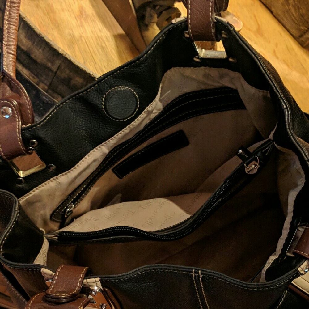 Purse - Picture 3 of 5